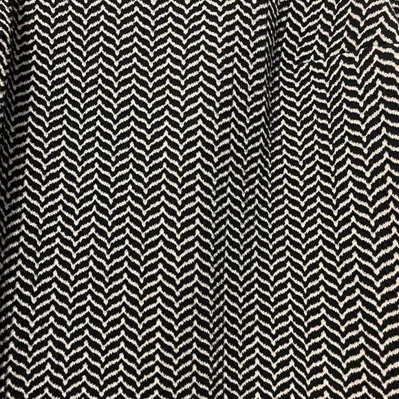 Loft Black and White Petite Dress - Picture 3 of 6